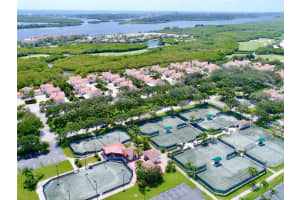 4773 S Newport Dr. 5B, Vero Beach, FL 32967 Sold 03/01/24