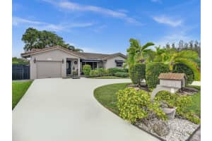 8203 NW 103rd Ave, Tamarac, FL 33321 Sold 03/15/24