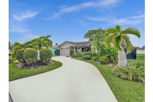 8203 NW 103rd Ave, Tamarac, FL 33321 Sold 03/15/24