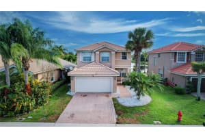5480 Queenship Ct, Greenacres, FL 33463 Sold 05/20/24