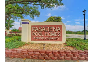 451 SW 113th Ave, Pembroke Pines, FL 33025 Sold 02/28/24