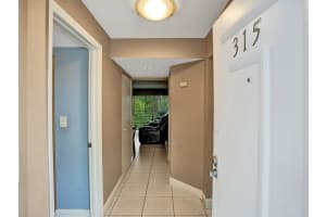 4205 N University Dr 315, Sunrise, FL 33351 Sold 04/08/24