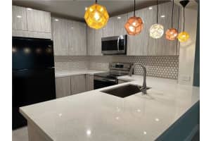 421 SE 10th st 105A, Dania Beach, FL 33004 Sold 05/08/24