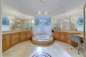 4750 W Leitner Dr, Coral Springs, FL 33067 Sold 03/05/24