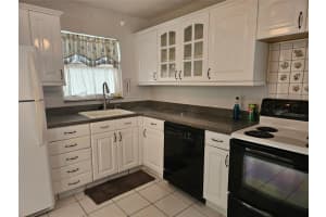 511 Bayshore Dr APT 404, Fort Lauderdale, FL 33304, Sold 03/14/24