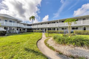 600 Layne Blvd 104, Hallandale Beach, FL 33009 Sold 05/28/24