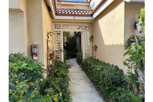 23205 Fountain Vw D, Boca Raton, FL 33433 Sold 04/22/24