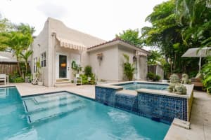 602 Westwood Rd, West Palm Beach, FL 33401 Sold 04/19/24