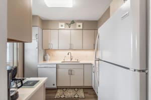 230 N Federal Hwy 305, Deerfield Beach, FL 33441 Sold 03/25/24