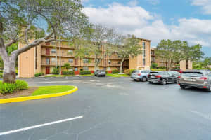 7300 Lake Circle Dr 306, Margate, FL 33063 Sold 03/15/24