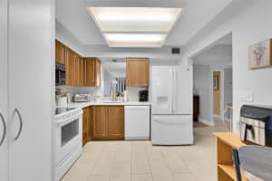 7300 Lake Circle Dr 306, Margate, FL 33063 Sold 03/15/24