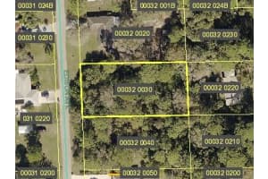 618 Edison Avenue, Lehigh Acres, FL 33972 - MLS#F10418100