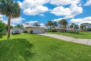 1815 5th Pl, Vero Beach, FL 32962 Sold 04/08/24