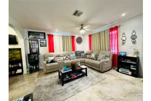 2302 NW 55th St, Tamarac, FL 33309 - MLS#F10418193