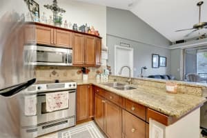 821 Lyons Rd 21202, Coconut Creek, FL 33063 Sold 03/27/24