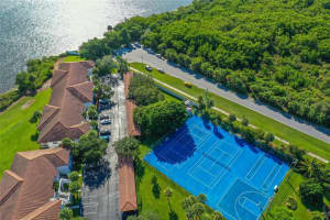 6121 SE Landing Way 1, Stuart, FL 34997 Sold 08/07/24