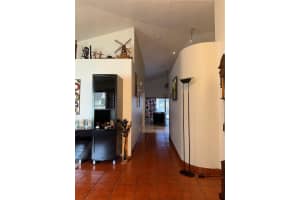 18856 NW 79 Ct, Hialeah, FL 33015 Sold 03/15/24