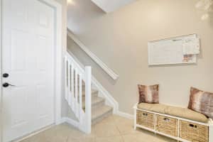540 Amador Ln 2, West Palm Beach, FL 33401 Sold 06/17/24