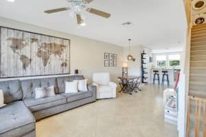 540 Amador Ln 2, West Palm Beach, FL 33401 Sold 06/17/24