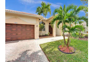 4829 NW 58 Ave, Coral Springs, FL 33067 Sold 02/15/24