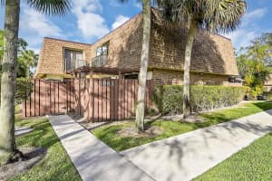 5983 NW 55th Ln 5983, Tamarac, FL 33319 Sold 04/15/24