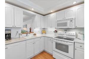 7610 NW 18th St 407, Margate, FL 33063 Sold 05/10/24