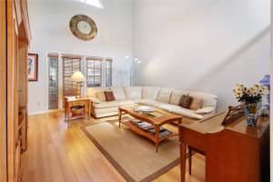 11309 Lakeview Dr 5-M, Coral Springs, FL 33071 Sold 03/04/24