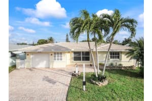 6721 NW 58th Ct, Tamarac, FL 33321 Sold 03/25/24