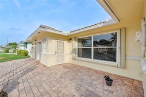 6721 NW 58th Ct, Tamarac, FL 33321 Sold 03/25/24