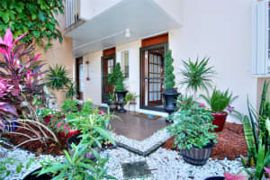 2900 NW 46th Ave 115, Lauderdale Lakes, FL 33313 Sold 03/11/24