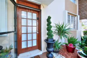 2900 NW 46th Ave 115, Lauderdale Lakes, FL 33313 Sold 03/11/24