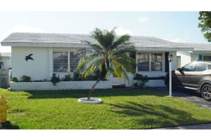 140 NW 28th Ct, Pompano Beach, FL 33064 Sold 04/30/24