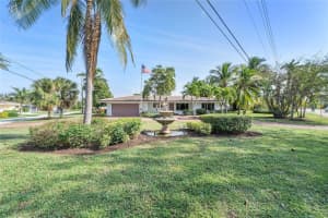 556 SE 15th Ave, Deerfield Beach, FL 33441 Sold 06/14/24