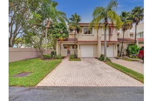9932 NW 43rd Ter, Doral, FL 33178 Sold 03/13/24