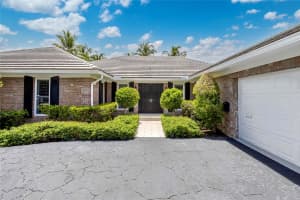 44 Cayuga Rd, Sea Ranch Lakes, FL 33308 Sold 03/27/25