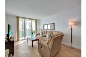 3801 S Ocean Dr 10G, Hollywood, FL 33019 Sold 07/19/24