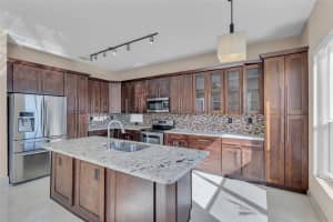 1050 Corkwood St, Hollywood, FL 33019 Sold 06/17/24