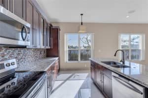 1050 Corkwood St, Hollywood, FL 33019 Sold 06/17/24