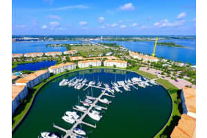 36 Harbour Isle Dr W PH03, Fort Pierce, FL 34949 Sold 07/15/24