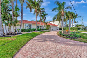 3811 NE 27th Ter, Lighthouse Point, FL 33064 Sold 04/15/24