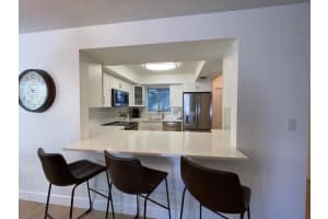 2301 NE 36th St 107, Lighthouse Point, FL 33064 Sold 04/12/24