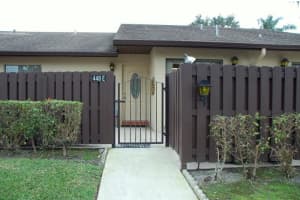 448 Pine Glen Ln E, Greenacres, FL 33463 Sold 07/24/24