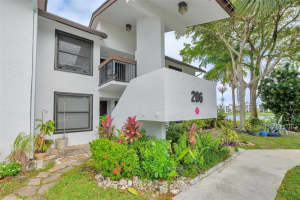 206 Lake Pointe Dr 207, Oakland Park, FL 33309 Sold 03/12/24