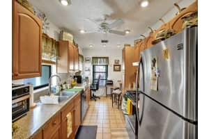 5094 Mirror Lakes Blvd, Boynton Beach, FL 33472 Sold 03/18/24