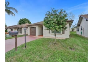 1552 SW 19th Avenue, Deerfield Beach, FL 33442 Sold 04/05/24