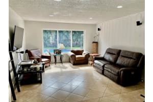 7100 SW 8th Ct, Plantation, FL 33317 Sold 12/20/24