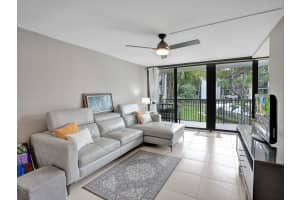 1301 River Reach Dr 201, Fort Lauderdale, FL 33315 Sold 04/04/24