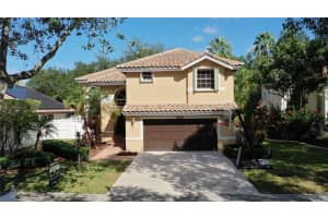 11035 Bismarck Pl, Cooper City, FL 33026 Sold 03/29/24