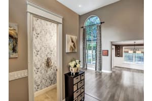 11035 Bismarck Pl, Cooper City, FL 33026 Sold 03/29/24