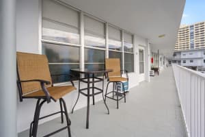 3177 S Ocean Dr 210, Hallandale Beach, FL 33009 Sold 04/10/24